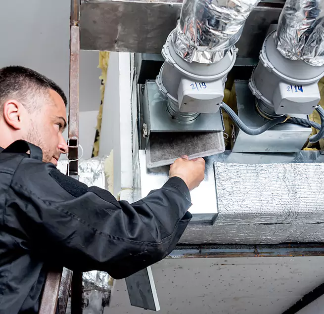 Why Homeowners Businesses Trust Us in Des Plaines, IL?